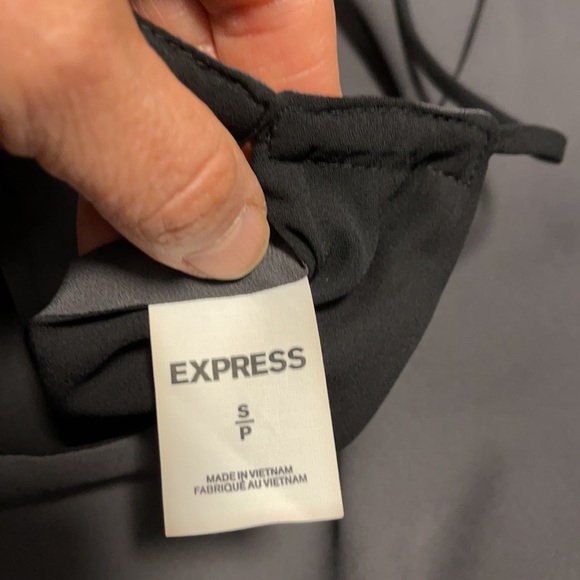 Express sleeveless tops bundle - Picture 11 of 12